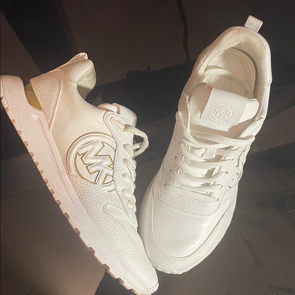 Michael Kors White Leather MK Logo Runner Sneakers